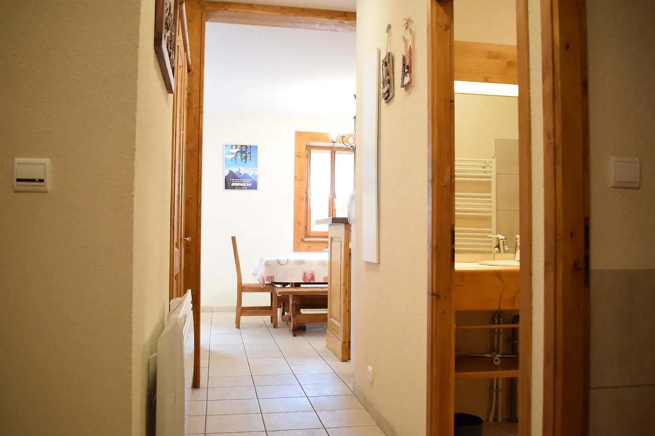 Le Traversier T40 Holiday Home 2 Morzine 0*,  France